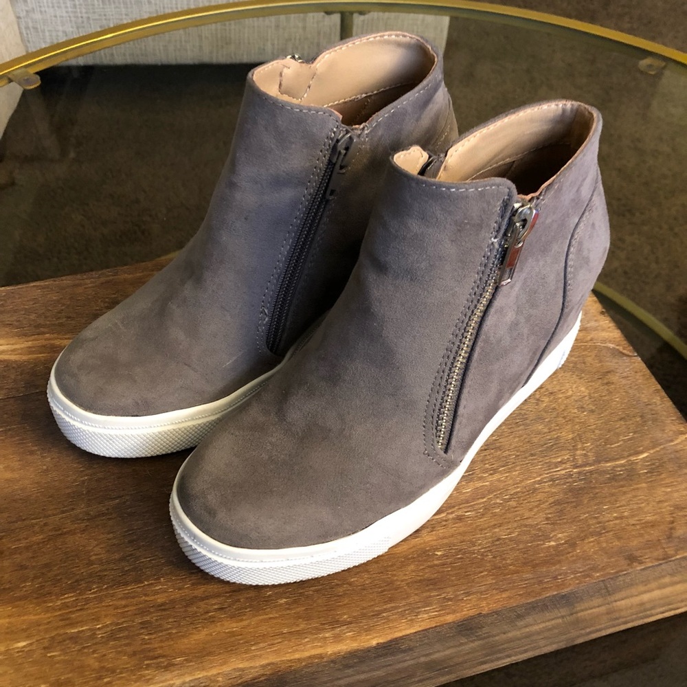 Sneaker wedge
